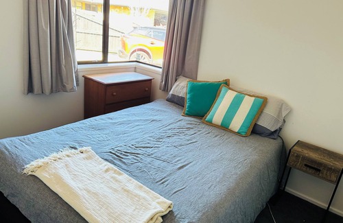 Papamoa Beach Maison | Perfect coastal holiday in a central Papamoa Beach location