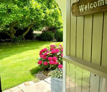 Fyfield Maison | Perfect country cottage retreat!