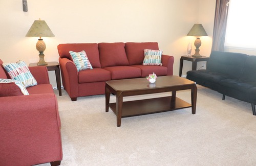 Paradise Maison | Perfect family fun home 15 min to strip/airport