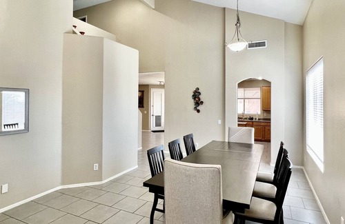 Coldwater Ridge Maison | Perfect for longer stays. Huge backyard! 2700 Sq Ft home