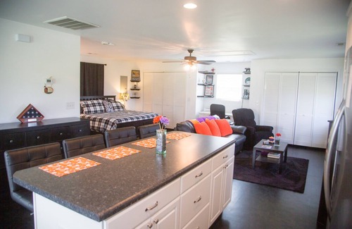 Central Maison | Perfect house for Clemson/SWU activities like Clemson football and disc golf!!!