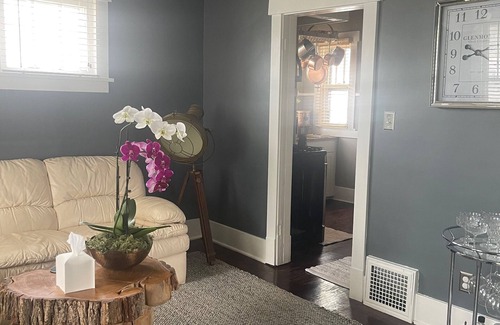 Aksarben - Elmwood Park Maison | Perfect Location In Midtown Omaha