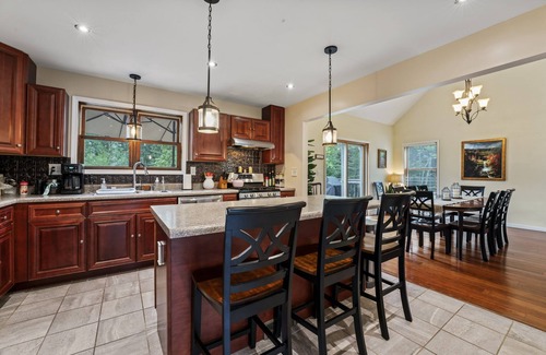Haines Falls Maison | Perfect Location! Spacious Home with lots of games