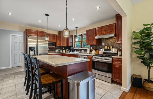 Haines Falls Maison | Perfect Location! Spacious Home with lots of games