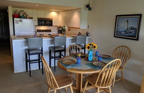 Beach Haven Copropriété | Perfect location! Steps to the sea, sand and pool-Oceanfront condo!