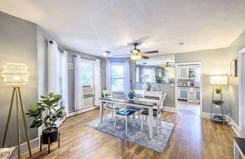 Neptune City Maison | Perfect Neptune Getaway Minutes to Bradley Beach!