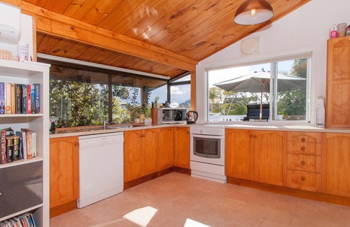 Pauanui Cottage | Parfait pour un séjour agréable - Pauanui Holiday Home