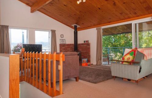 Pauanui Maison | Perfect on Pleasant - Pauanui Holiday Home