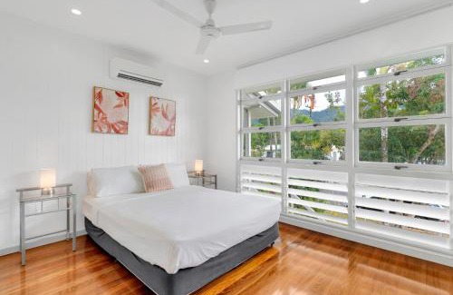 Edge Hill Maison | 'Perfect Pool House' Idyllic Tropical Retreat