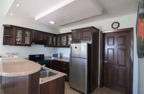 Playa Hermosa Maison | Fabulous Family Style Home - Walking distance from Hermosa Beach - Casa de Gigi
