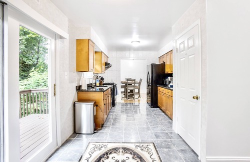 Silver Spring Maison | Perfect Private Silver Spring Retreat by Downtown!