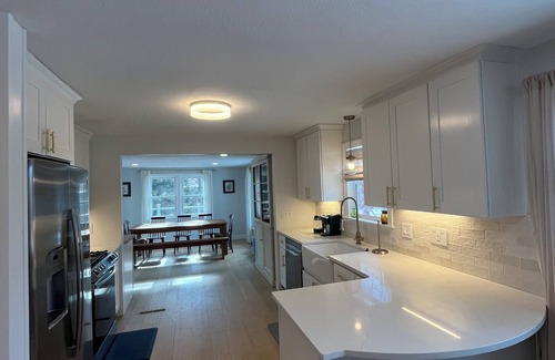 Greenbush Maison | Perfect Rental in Scituate – Everything You Need including WiFi and central AC!
