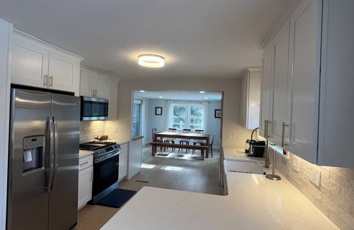 Greenbush Maison | Perfect Rental in Scituate – Everything You Need including WiFi and central AC!