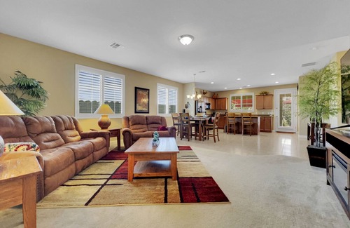 Circle Cross Ranch Maison | Perfect Retreat! 30 Nights Min! Raised Hot Tub With Views!