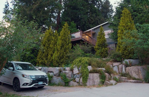 Langdale Maison | Perfect summer house on the coast. Walking distance from ferry and the beach.