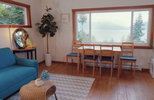 Langdale Maison | Perfect summer house on the coast. Walking distance from ferry and the beach.