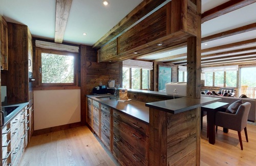 Sankt Moritz-Bad Appartement | Cet appartement luxueux répond au style de vie montagnard d'aujourd'hui