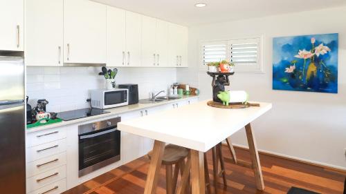 Salamander Bay Appartement | Perfect weekend getaway plus golf at your doorstep