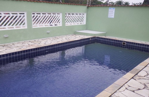 Jardim Santa Tereza Maison | Parfait avec piscine, barbecue et à 200m de la plage.