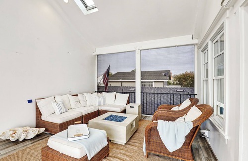 Corona del Mar Copropriété | Perfection par la mer! 3 pâtés de maisons de l'eau à Corona Del Mar