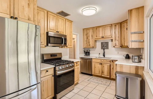 Southeast Maison | Perfectly Located Denver Home
