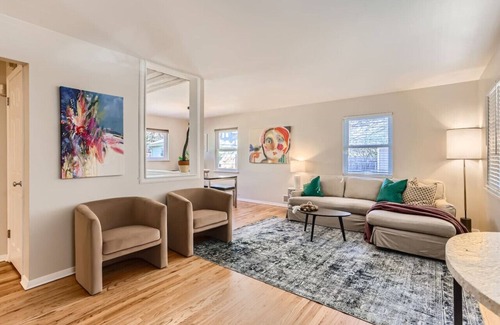 Southeast Maison | Perfectly Located Denver Home