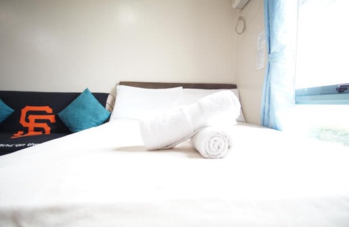 Mandaluyong Maison | Perfil Resort Condotel