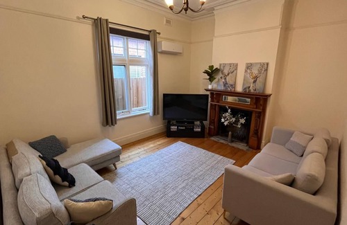Saint Kilda South Maison | Period Home in Best Location in St Kilda