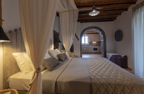 Adamas Maison | Perivolia Traditional Summer House 200m from Papikinos Beach