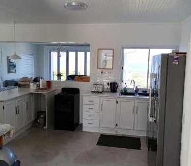 Pearly Beach Maison | Perlemoen street 16