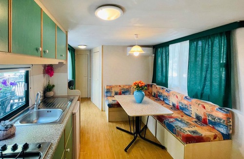 Tuoro sul Trasimeno Maison | Caravane (sta) acceptant les animaux de.