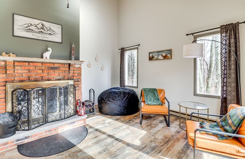 Mount Pocahontas Maison | Pet-Friendly Albrightsville Home w/Game Room!