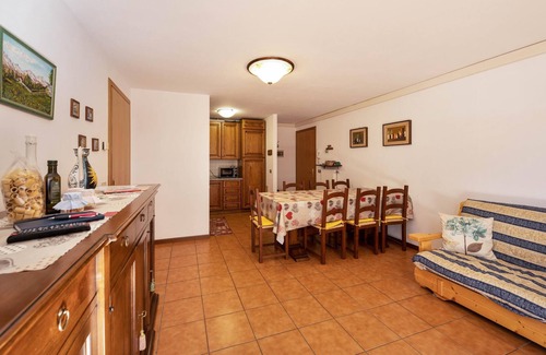 Predazzo Appartement | Pet-friendly Apartment "Appartamento di Viola ed Elia" with Mountain View & Balcony