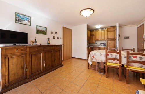 Predazzo Appartement | Pet-friendly Apartment "Appartamento di Viola ed Elia" with Mountain View & Balcony