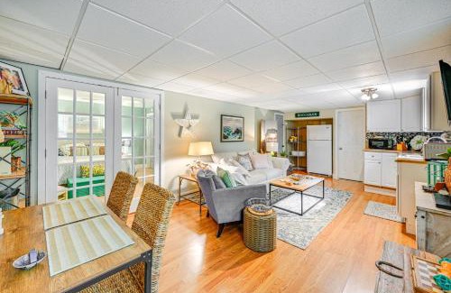 Aquebogue Appartement | Pet-Friendly Apt with Hot Tub Near the Hamptons!
