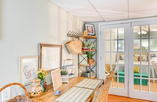 Aquebogue Appartement | Pet-Friendly Apt with Hot Tub Near the Hamptons!