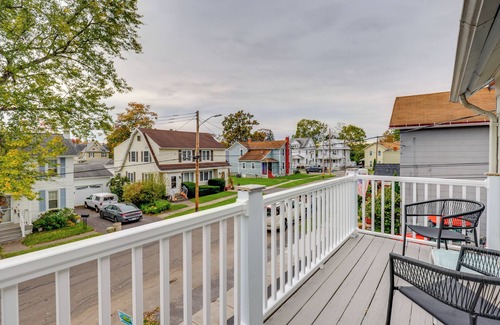 Auburn Appartement | Pet-friendly Auburn Apartment w/ Balcony!