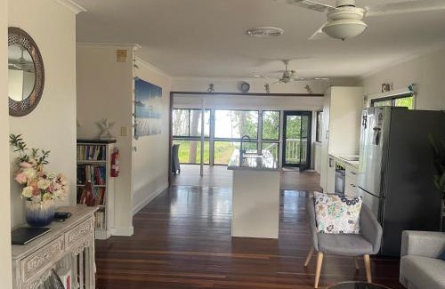 Toogoom Maison | Pet friendly beachfront home- sleeps 8