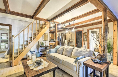 Fox Island Maison | Pet-Friendly Cabin Minutes to Gig Harbor!