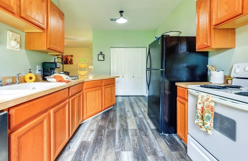 Palm City Cabine | Pet-Friendly Cabin on 50 Acres in Palm City!