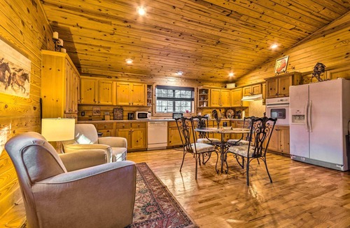 Cabot Cottage | Pet-friendly Cabot Cabin w/ Fenced Yard!