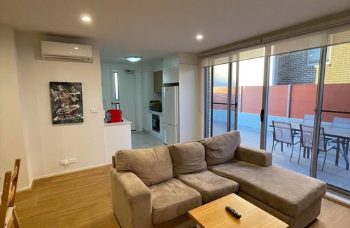Queanbeyan East Maison | Perfect pet safe getaway