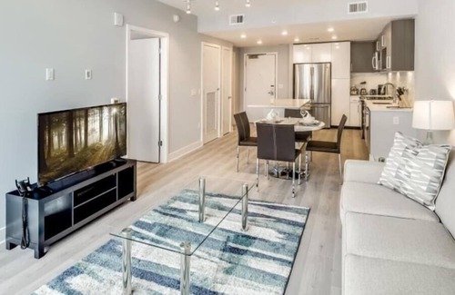 Woodmont Triangle Appartement | Pet-friendly Community! | Near Parks | Woodmont Triangle | by GLS