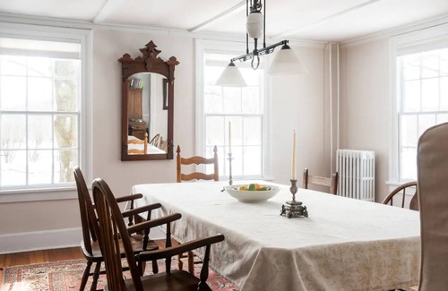 Hollowville Maison | Ferme confortable acceptant les animaux de compagnie près de Hudson, NY
