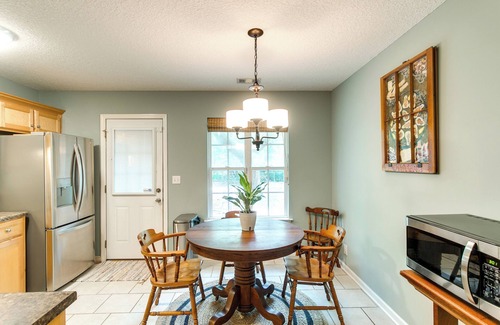 Darien Maison | Pet-Friendly Darien Vacation Rental w/ Patio!