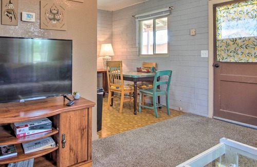 Elfrida Maison | NEW! Pet-Friendly Elfrida Home w/ Porch & Fire Pit