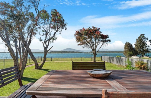 Orient Point Maison | Picturesque 4-Bedroom Pet-Friendly Escape with Direct Access to Crookhaven River