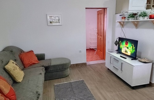 Enying Maison | Pet friendly garden house 9 kilometres from lake Balaton