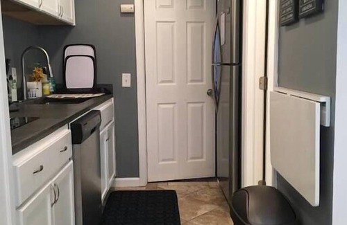 Downtown Omaha Maison | The Barker Cottage Su