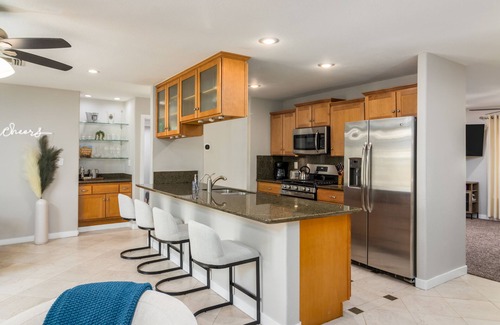 Tempe Maison | Pet Friendly, Heated pool (extra), BBQ, Poker Table, Ping pong table